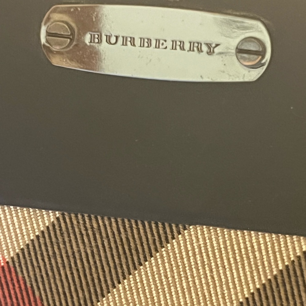 NIB BURBERRY Simeon Check Waterproof Rain Boots SZ 6.

1” heel

Pull-on - Picture 5 of 14